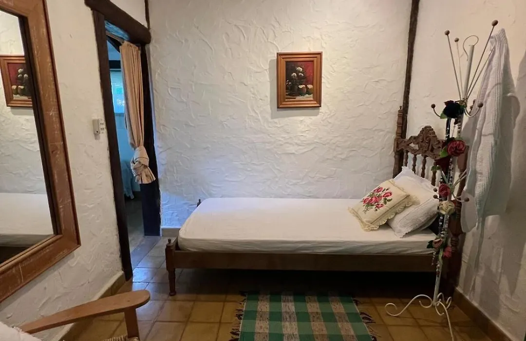 Guest House Tânia Alves-1